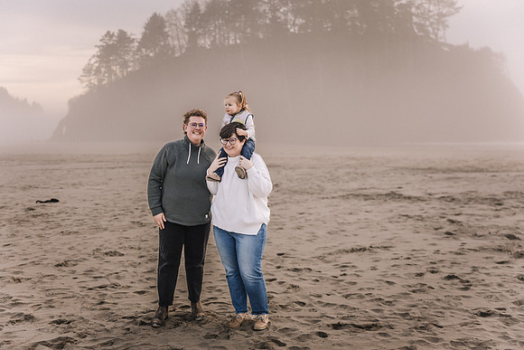 Beth-Family-Photos-2025 (12 of 31)