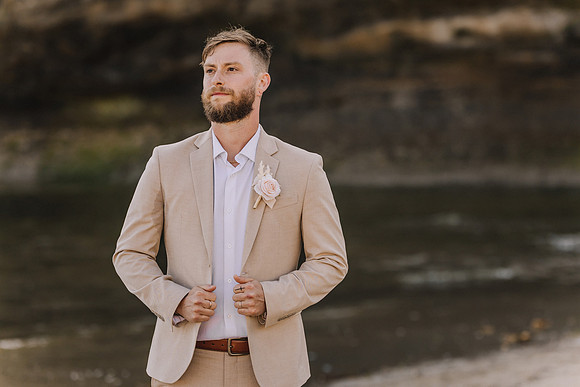 JARED-ALEX-SEAL-ROCK-OREGON-ELOPEMENT-PHOTOS (113 of 241)
