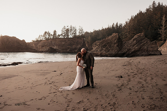 Gray-Ericka-Brookings-elopement-294