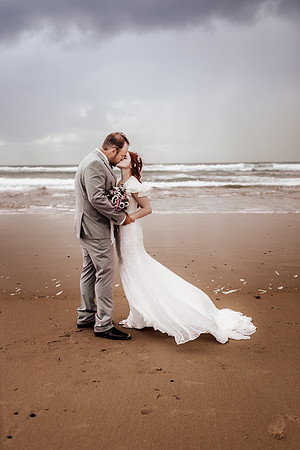 Annie-Ryan-Lincoln-city-roads-end-park-oregon-elopement-photos-184