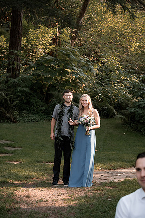 Ryan-Lynsie-Bridal-Veil-Lakes-Portland-Oregon-Weddingg-9