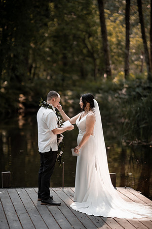 Ryan-Lynsie-Bridal-Veil-Lakes-Portland-Oregon-Weddingg-21