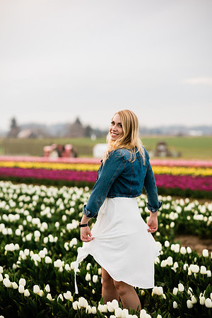 Kyle-Hannah-Wooden-Shoe-Tulip-Festival-Couples-Photos-2021-2561