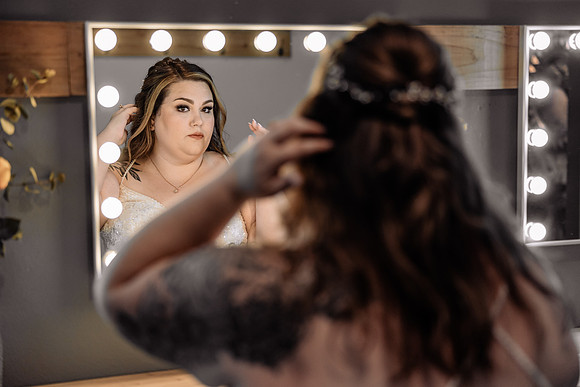 Taylor-Kim-Wedding-Lavender-Owl-Farm-Canby-Oregon-9555