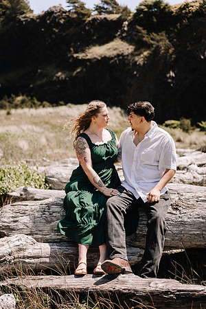 Yaquina-Engagement-Photos-2025 (29 of 33)