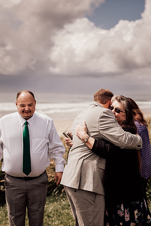 Annie-Ryan-Lincoln-city-roads-end-park-oregon-elopement-photos-62