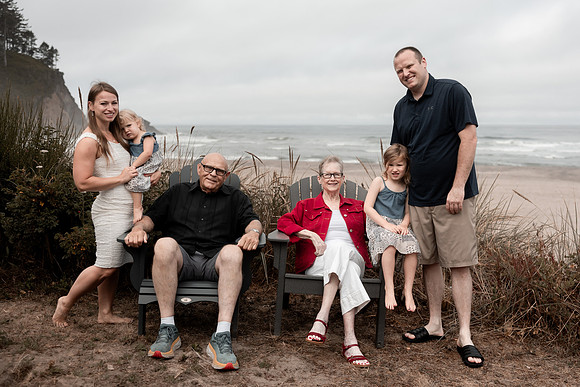 Family-Photos-2024-Lincoln-City-Oregon--50