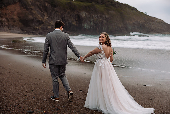 Eric-Kylee-Fishing-Rock-Elopement-Depoe-Bay-0regon-Photos-5065