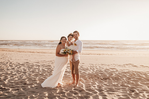 Anthony-Drayann-roadsend-lincoln-city-oregon-elopement-photos-7471