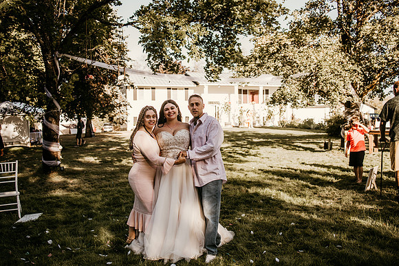 Connor-Cierra-Ranier-Washington-Barn-Rustic-Wedding-Washington-Wedding-Photos-0021
