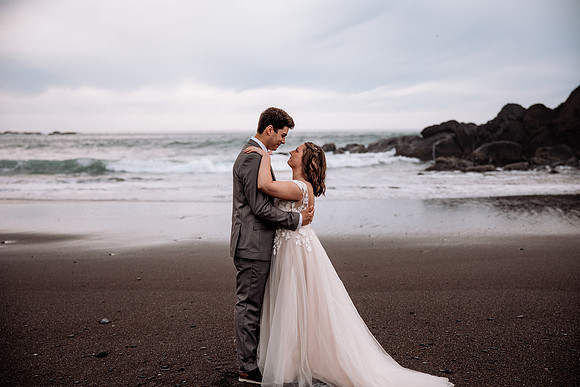 Eric-Kylee-Fishing-Rock-Elopement-Depoe-Bay-0regon-Photos-4903