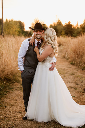 Gage-Mckayla-Adeline-Farm-Wedding-Photos-2021-0194