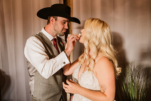 Gage-Mckayla-Adeline-Farm-Wedding-Photos-2021-0414