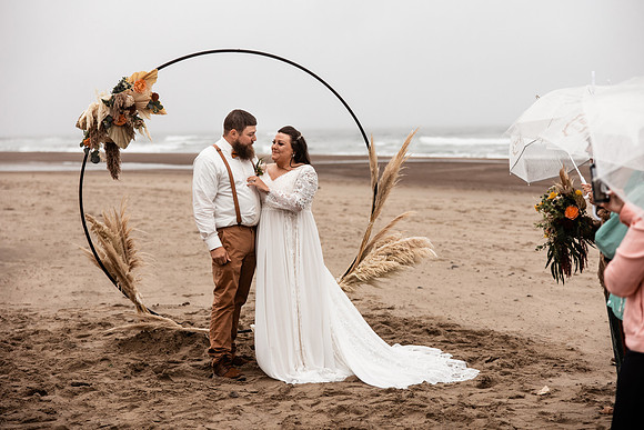 Mike-Katie-Depoe-Bay-Oregon-Elopement-Photos-0573