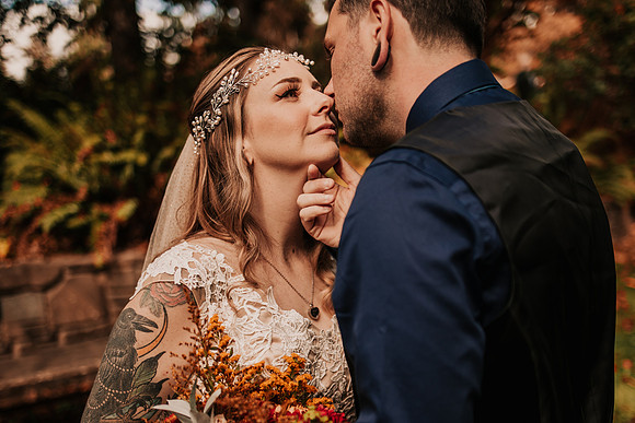 Autumn-Brad-Fall-Eugene-Oregon-Hendricks-Park-Elopement-Wedding-Photos-0432