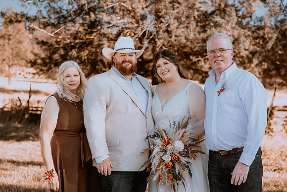 DYLAN-CLAIRE-WEDDING-FAMILY-25