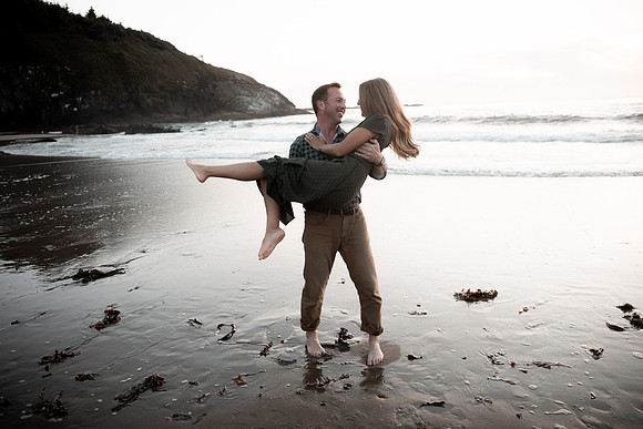 Justin-Megan-Forgarty-Creek-Engagement-Family-Photo-Session-45