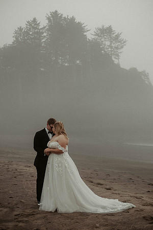 Dalten-MacKenzie-Neskowin-oregon-Elopement-photos (59 of 70)