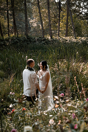 Ryan-Lynsie-Bridal-Veil-Lakes-Portland-Oregon-Weddingg-31