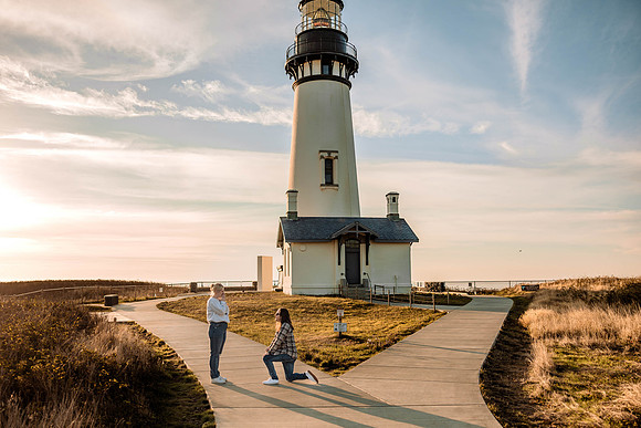 Jake-Yaquina-Head-Surprise-Proposal-Newport-Oregon-9991