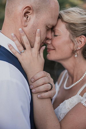 Derrick-Kenzie-Navarra-Gardens-Willamina-Oregon-Wedding-Photos (347 of 436)