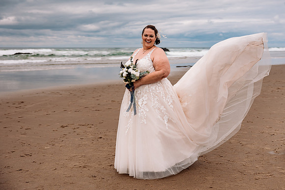 Jon-Kimberli-Chinook-Winds-Lincoln-City-Oregon-Wedding-2022 (136 of 139)