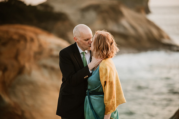 James-Sharon-Cape-Kiwanda-Oregon-Elopement- Photos-9659