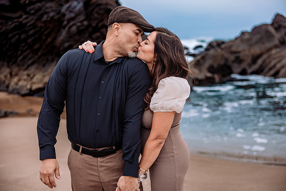 Sarah-Anniversary-Oregon-Coast-Depoe-Bay (6 of 49)