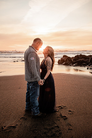Stuart-Monique-Lincoln-City-Fogarty-creek-Oregon-Couples-Photos-2975