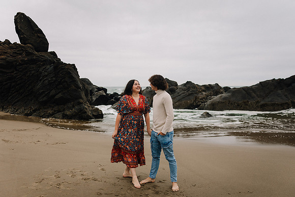 Myken-Jack-Engagement-Photos-Fogarty-Creek-27