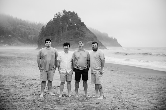 Marybeth-Neskowin-Oregon-Family-Photos-2025 (42 of 78)