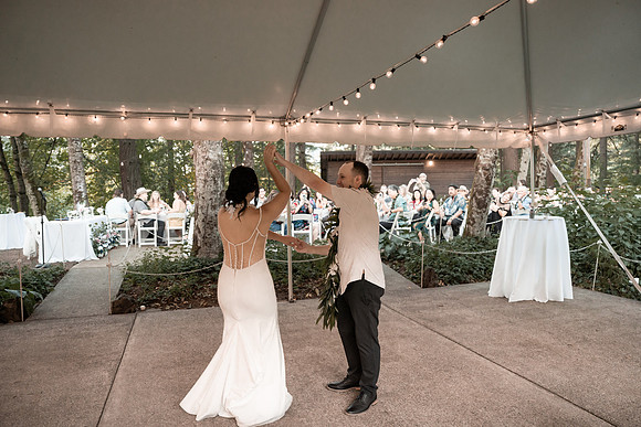 Ryan-Lynsie-Bridal-Veil-Lakes-Portland-Oregon-Weddingg-21