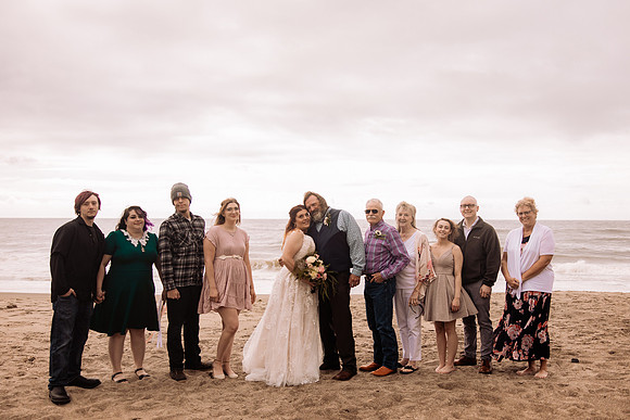 Jeff-April-Inn-Spanish-Head-Lincoln-City-oregon-Wedding-2022 (176 of 299)