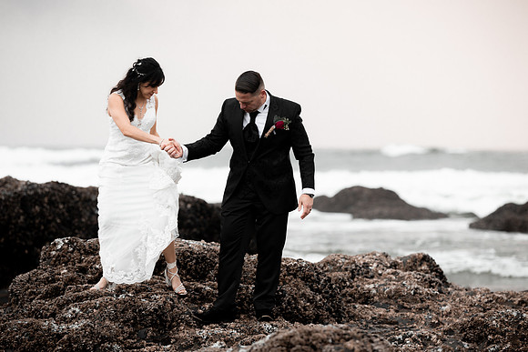 Joshua-Ashlea-Inn-Spanish-Head-Lincoln-City-Oregon-Wedding-Photos (201 of 218)