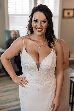 Lacey-Tom-Depoe-Bay-Oregon-Elopement-Photos-2-6