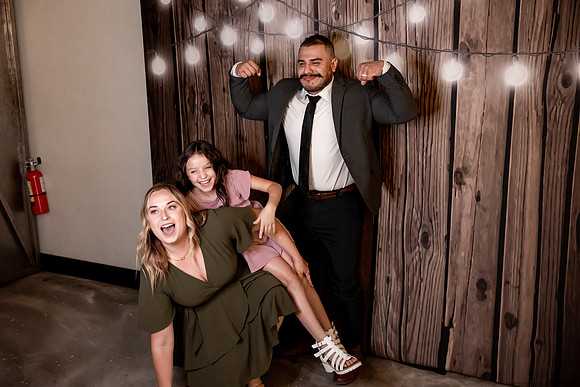 Kara-Sam-Simple-Affairs-Vegas-Wedding-Photos-210