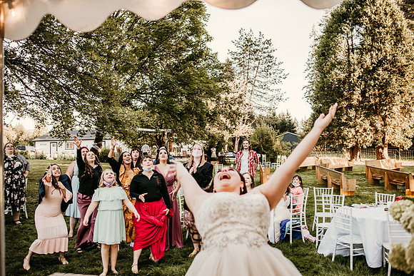 Connor-Cierra-Ranier-Washington-Barn-Rustic-Wedding-Washington-Wedding-Photos-0353