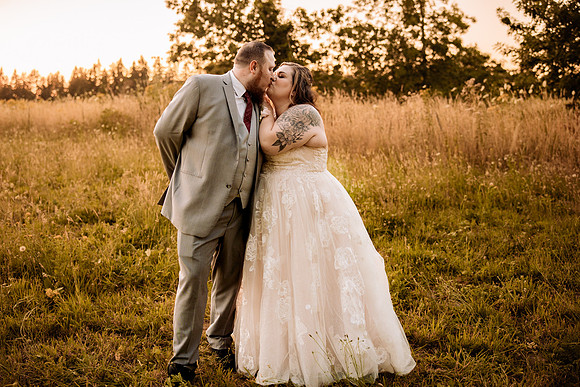 Taylor-Kim-Wedding-Lavender-Owl-Farm-Canby-Oregon (82 of 30)
