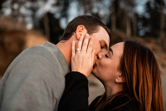 cole-jenn-suprise-proposal-otter-crest-beach-depoe-bay-oregon-photos-0106