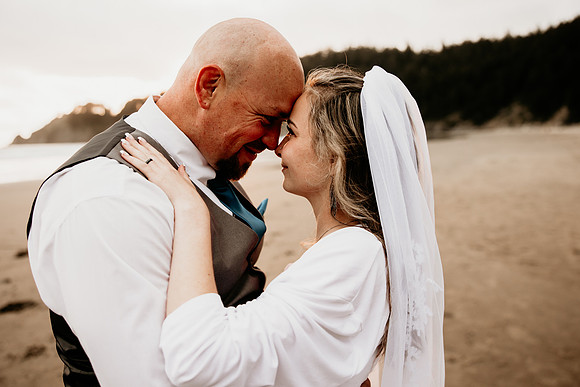 Kacey-Short-Sand-Beach-Tillamook-Oregon-Elopement (52 of 128)