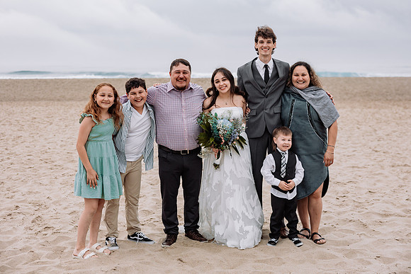 Nate-Bella-Lincoln-City-Oregon-Intimate-Beach-Wedding-Photo-70