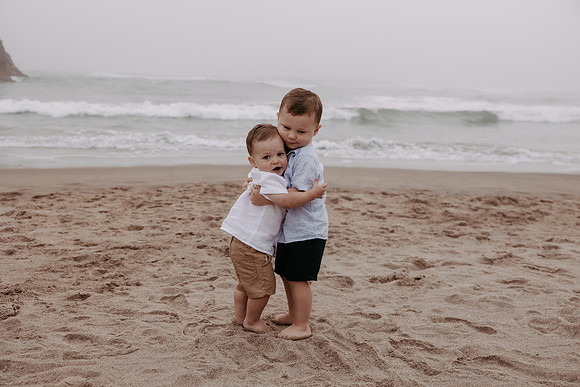 Family-Photos-2024-Lincoln-City-Oregon--54
