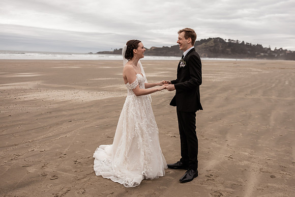 Nathan-Lacey-Newport-Oregon-Elopement-Photos-2025 (15 of 101)