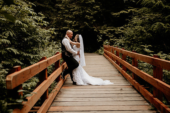 Kacey-Short-Sand-Beach-Tillamook-Oregon-Elopement (120 of 128)