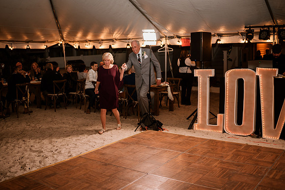 Bennett-Tamra-Sunset-Beach-House-Wedding-Saint-Peterburg-Florida-2021-6403