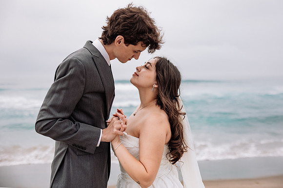 Nate-Bella-Lincoln-City-Oregon-Intimate-Beach-Wedding-Photo-48