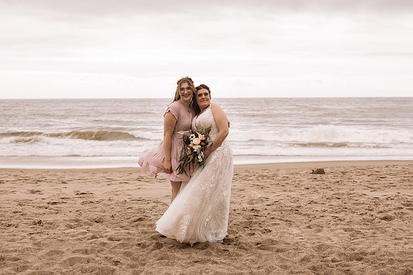 Jeff-April-Inn-Spanish-Head-Lincoln-City-oregon-Wedding-2022 (187 of 299)