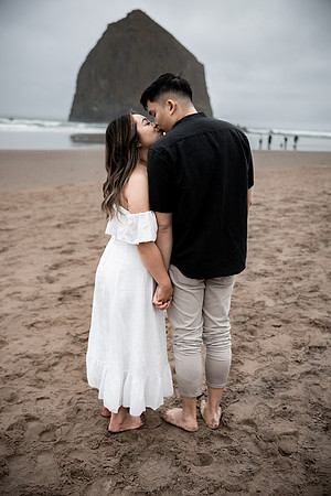 Leon-Katie-Cannon-Beach-Oregon-Engagement-photos (52 of 54)