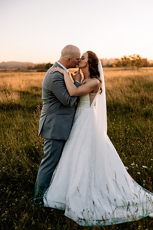 Chris-Victoria-Wedding-Photos-2022-Oregon-PORTRAITS (54)