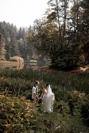 Ryan-Lynsie-Bridal-Veil-Lakes-Portland-Oregon-Weddingg-30